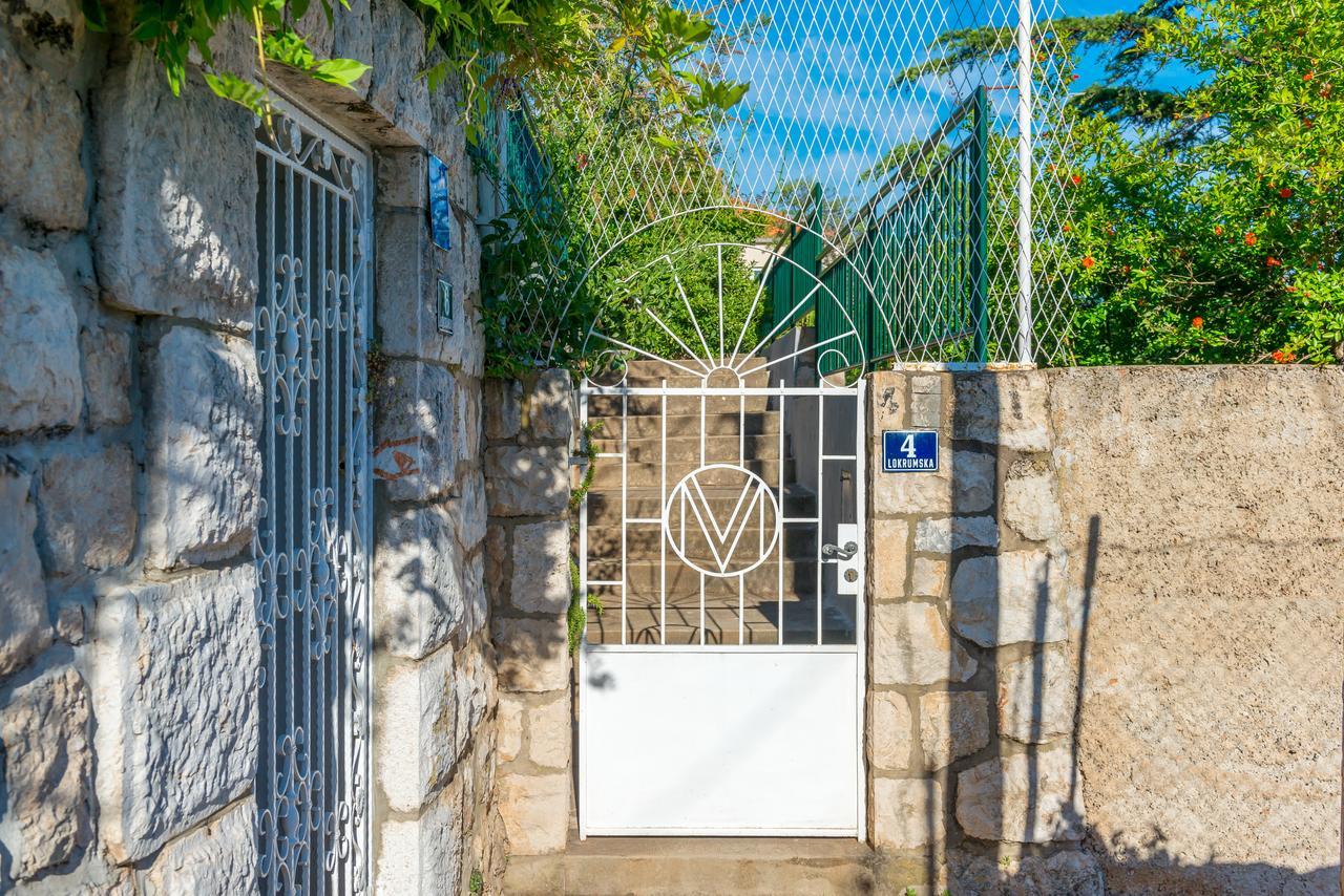 Studio Apartments Magnolia Дубровник Екстериор снимка
